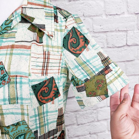 Vintage '70s Bradley Knitwear Green Plaid Patchwork Print Button Down Top Size M - Picture 16 of 16